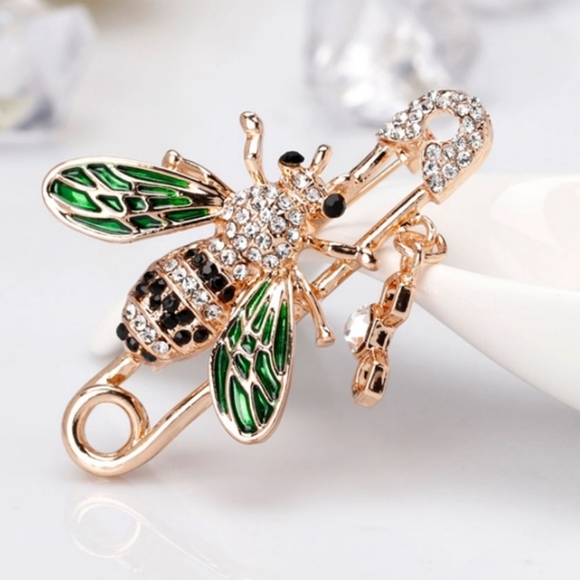 Gold Honey Bee Safety Pin Rhinestone Brooch - Picture 6 of 6